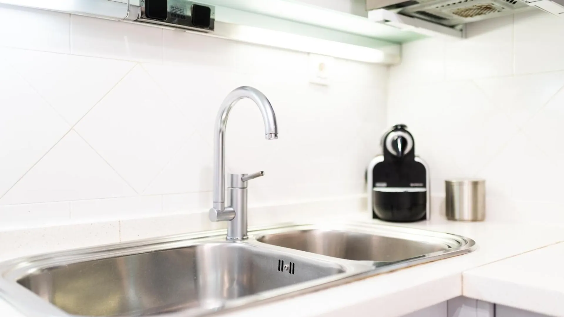 Moderno Apartamento En Granada Centro