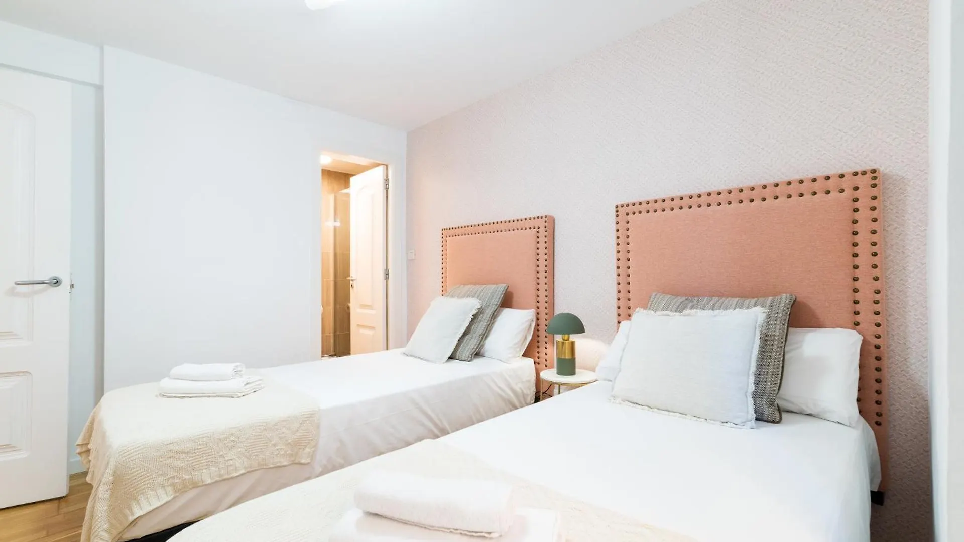 Moderno Apartamento En Granada Centro