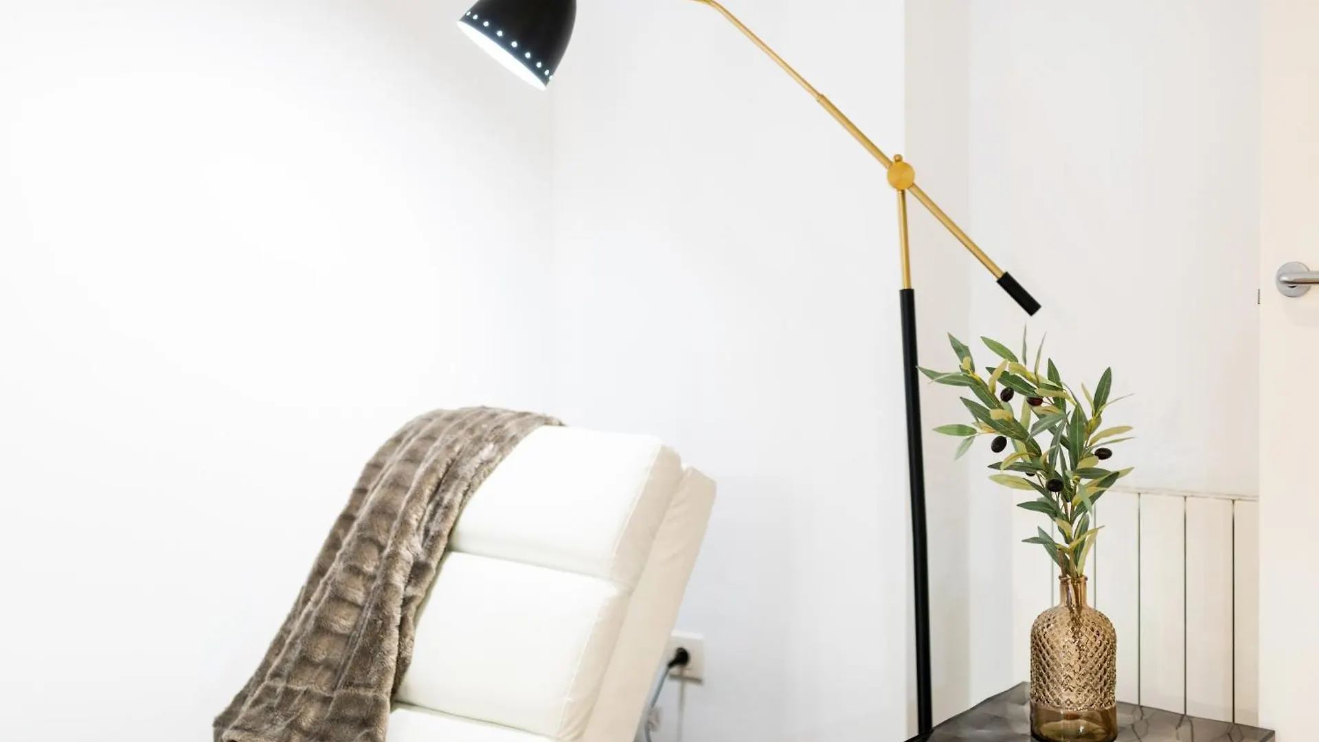 Moderno Apartamento En Granada Centro Apartmán