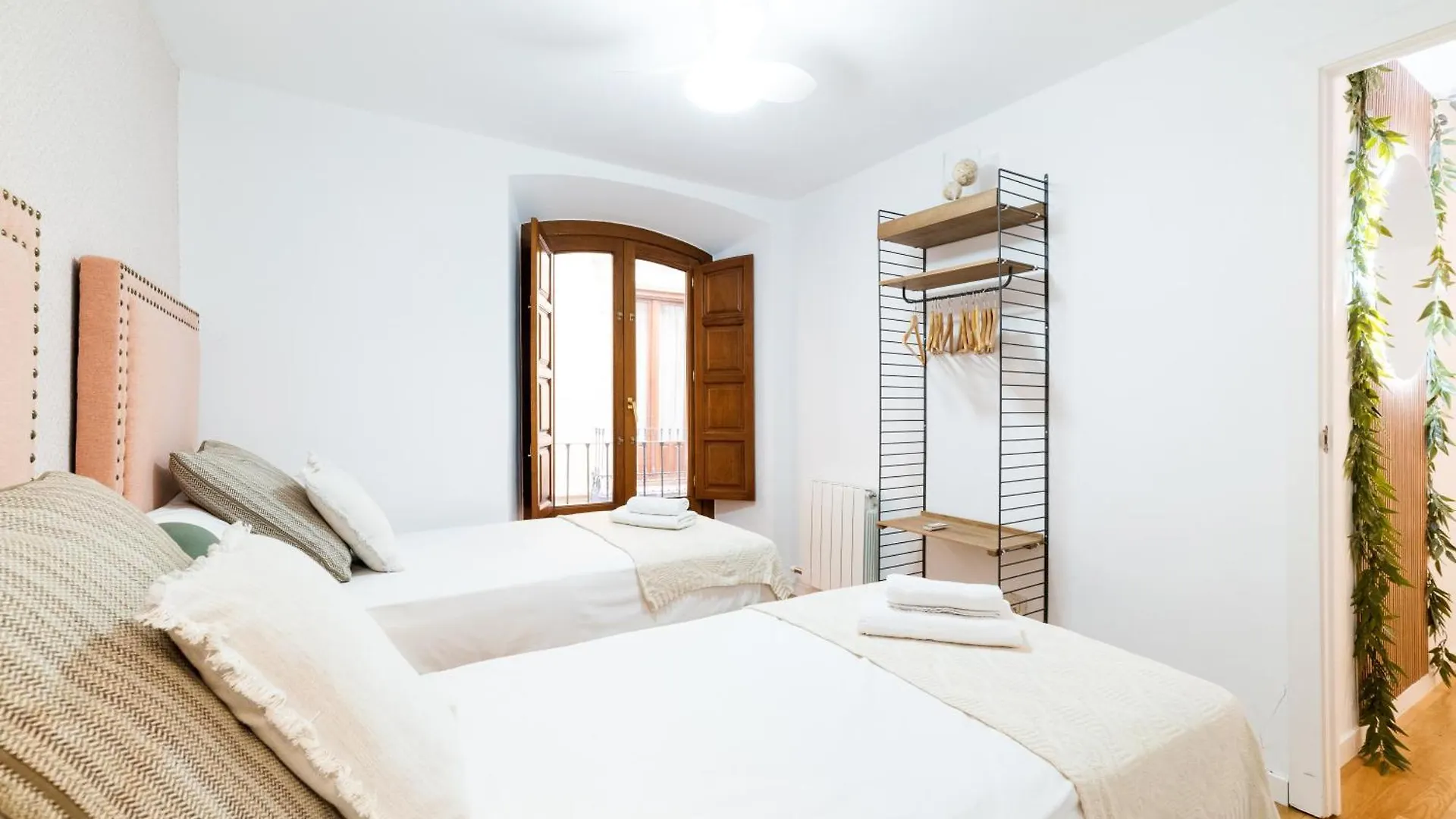 Moderno Apartamento En Granada Centro Apartment