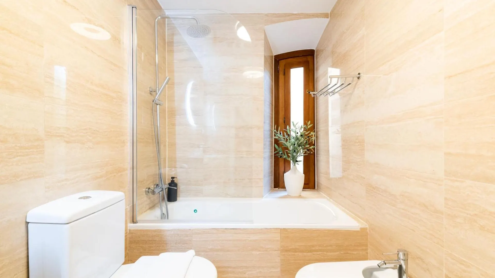 Moderno Apartamento En Granada Centro 0*,  Spain