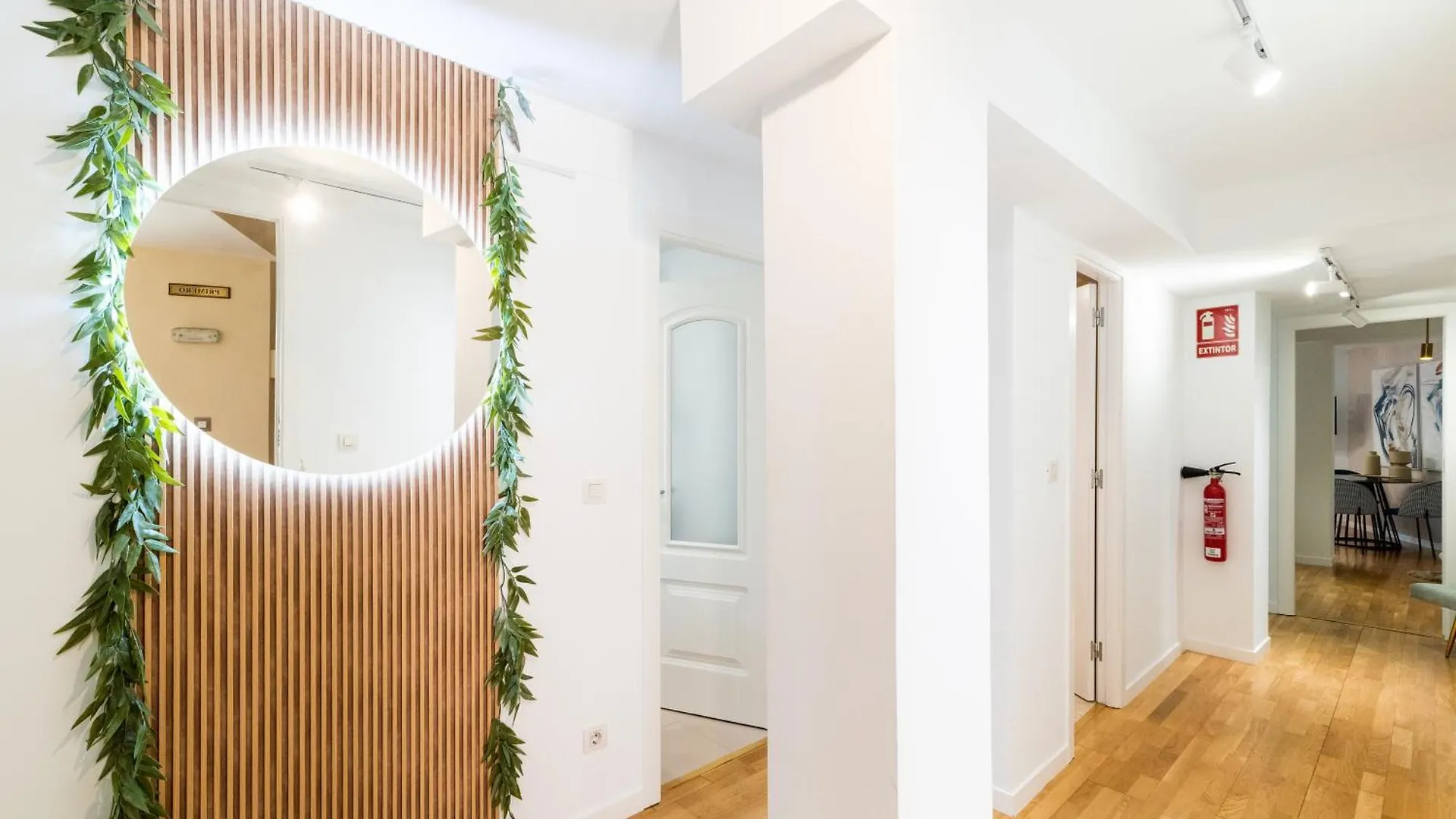 Moderno Apartamento En Granada Centro Apartment