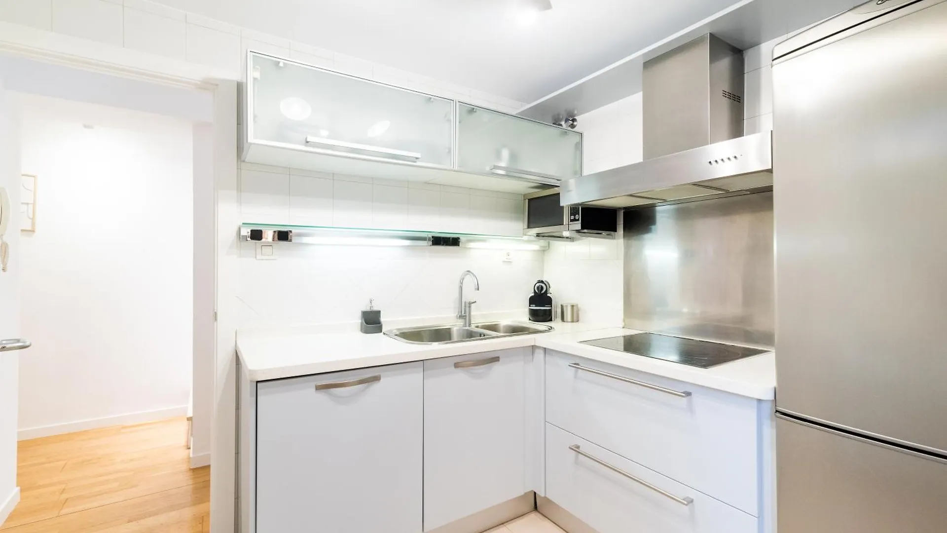 Moderno Apartamento En Granada Centro
