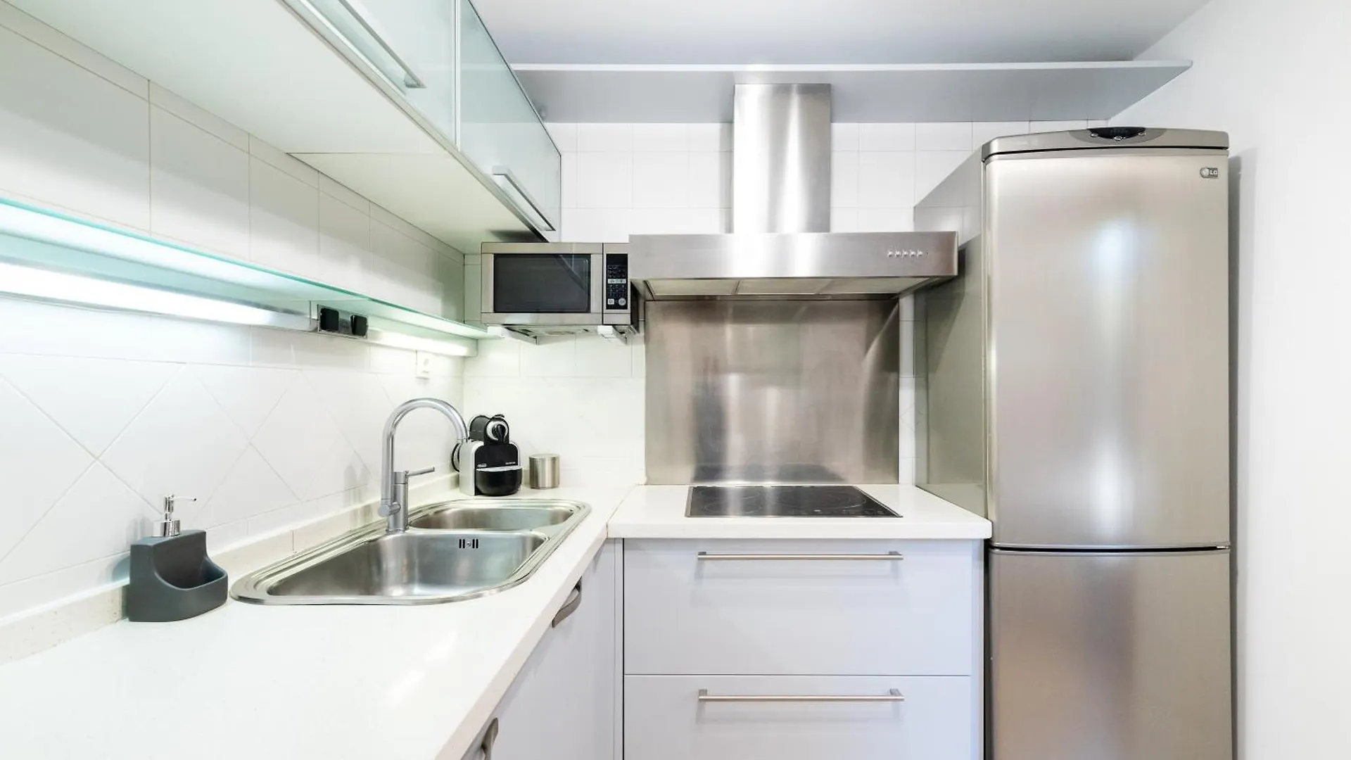 Moderno Apartamento En Granada Centro Spain